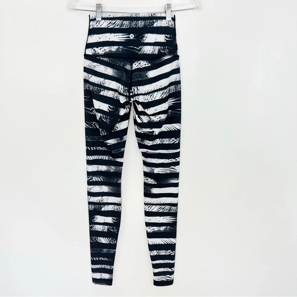 Lululemon Wunder Under Pant Full on Luon Roll Down Shady Palms Black White